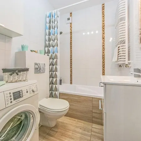 Lux Прущ-Гданьски